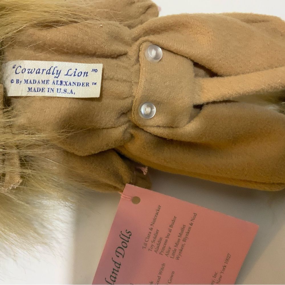 NWT New Vintage Madame Alexander The Wizard of Oz The Cowardly Lion Doll - Picture 5 of 6